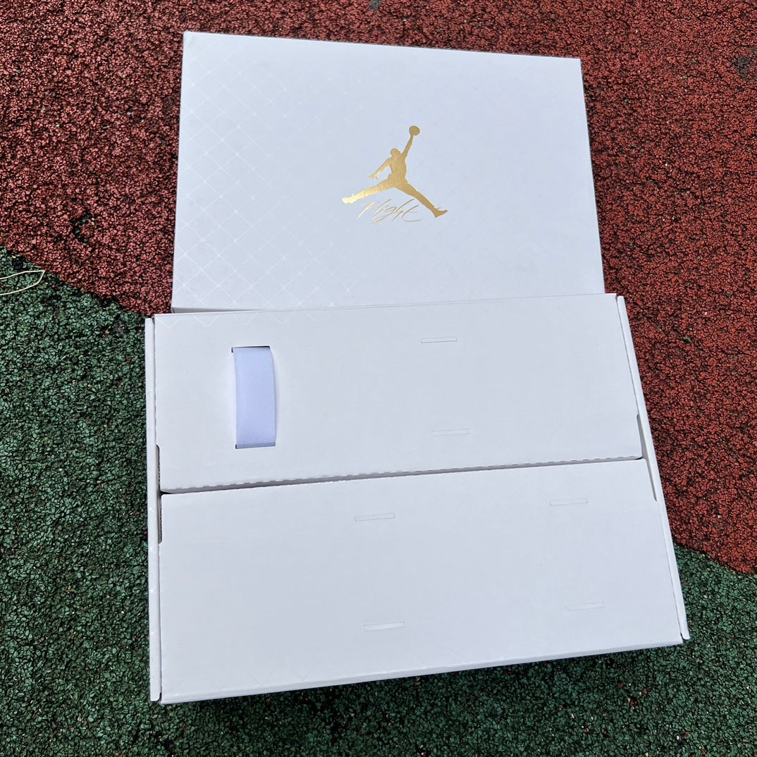Nike jordan 4