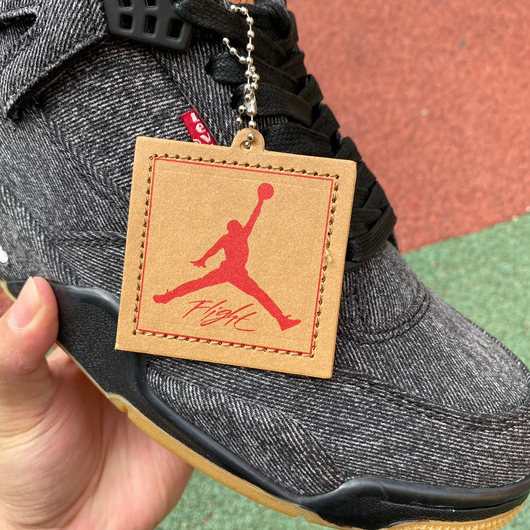 Nike jordan 4