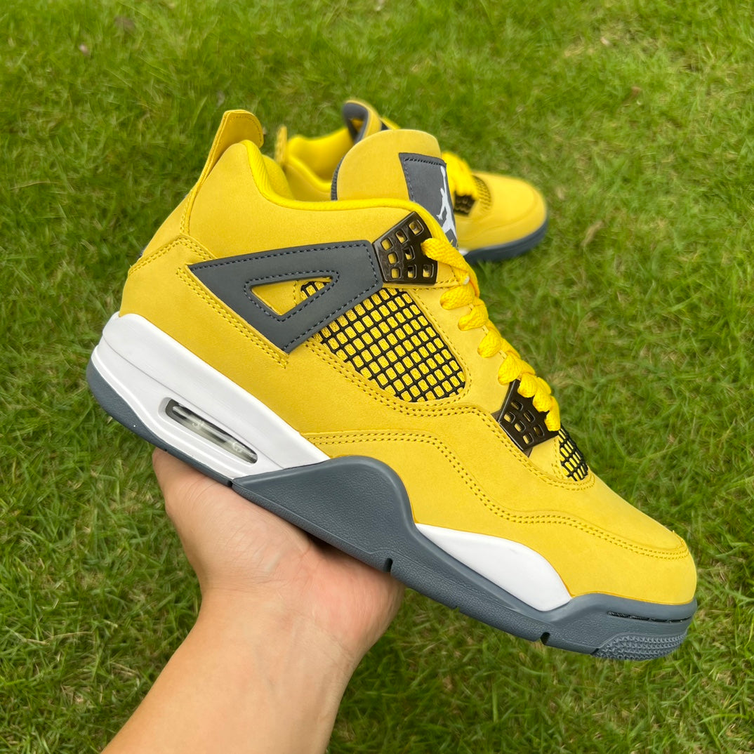 Nike jordan 4