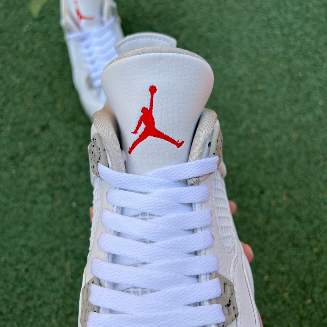 Nike jordan 4