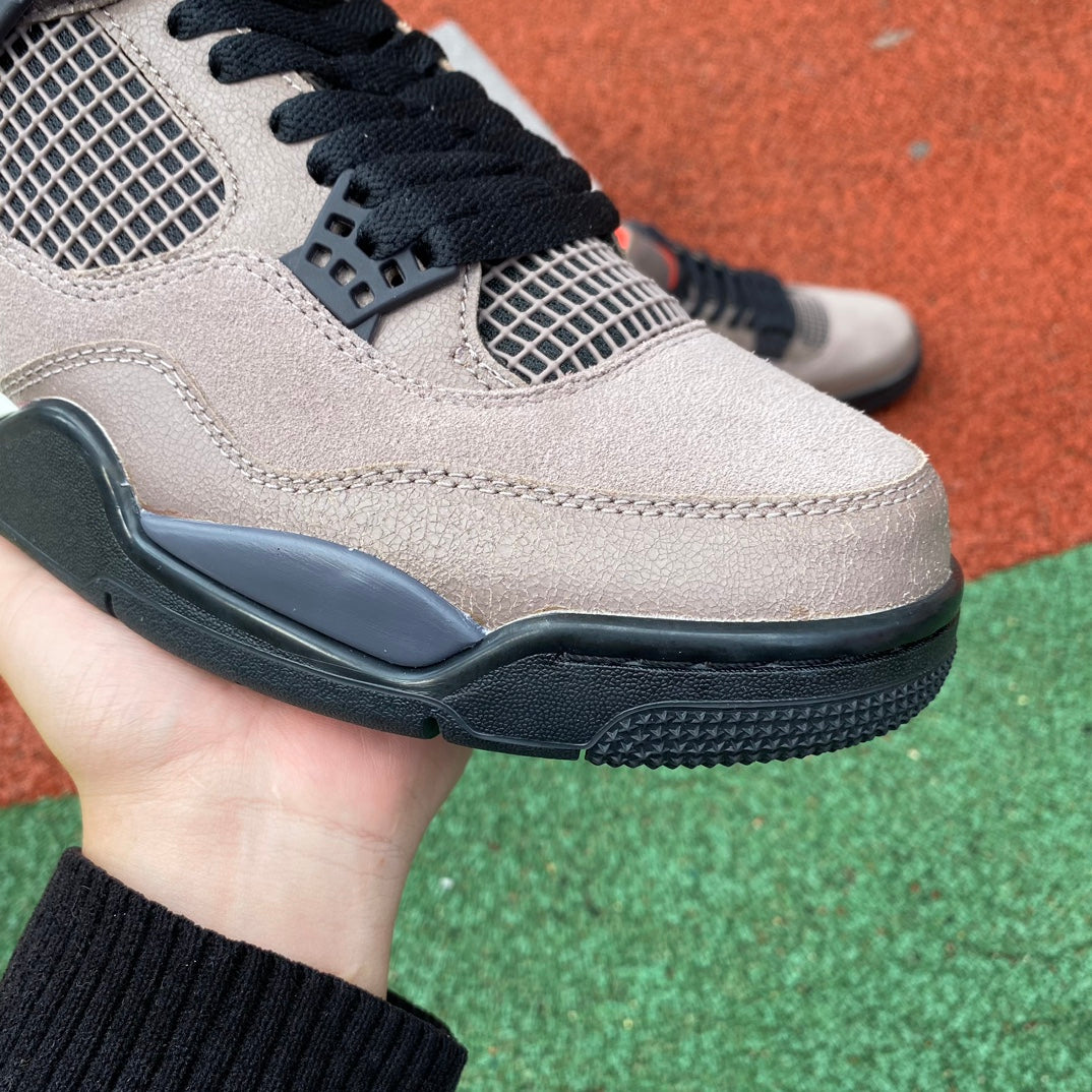 Nike jordan 4