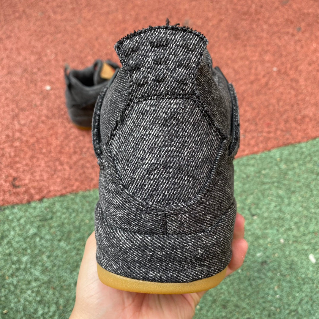 Nike jordan 4