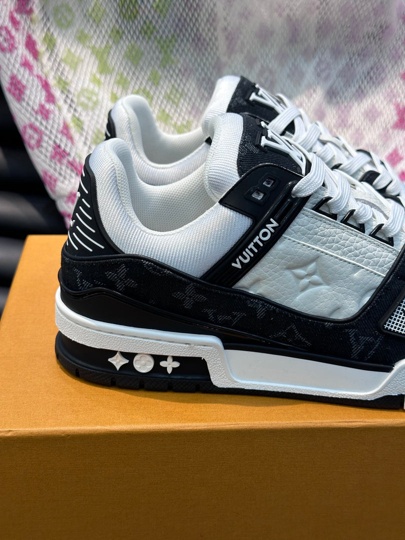 LV Trainers Sneakers