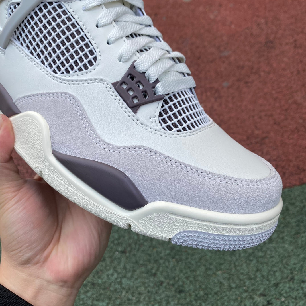 Nike jordan 4