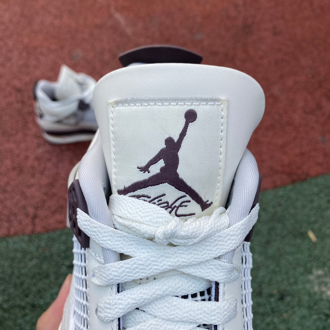 Nike jordan 4