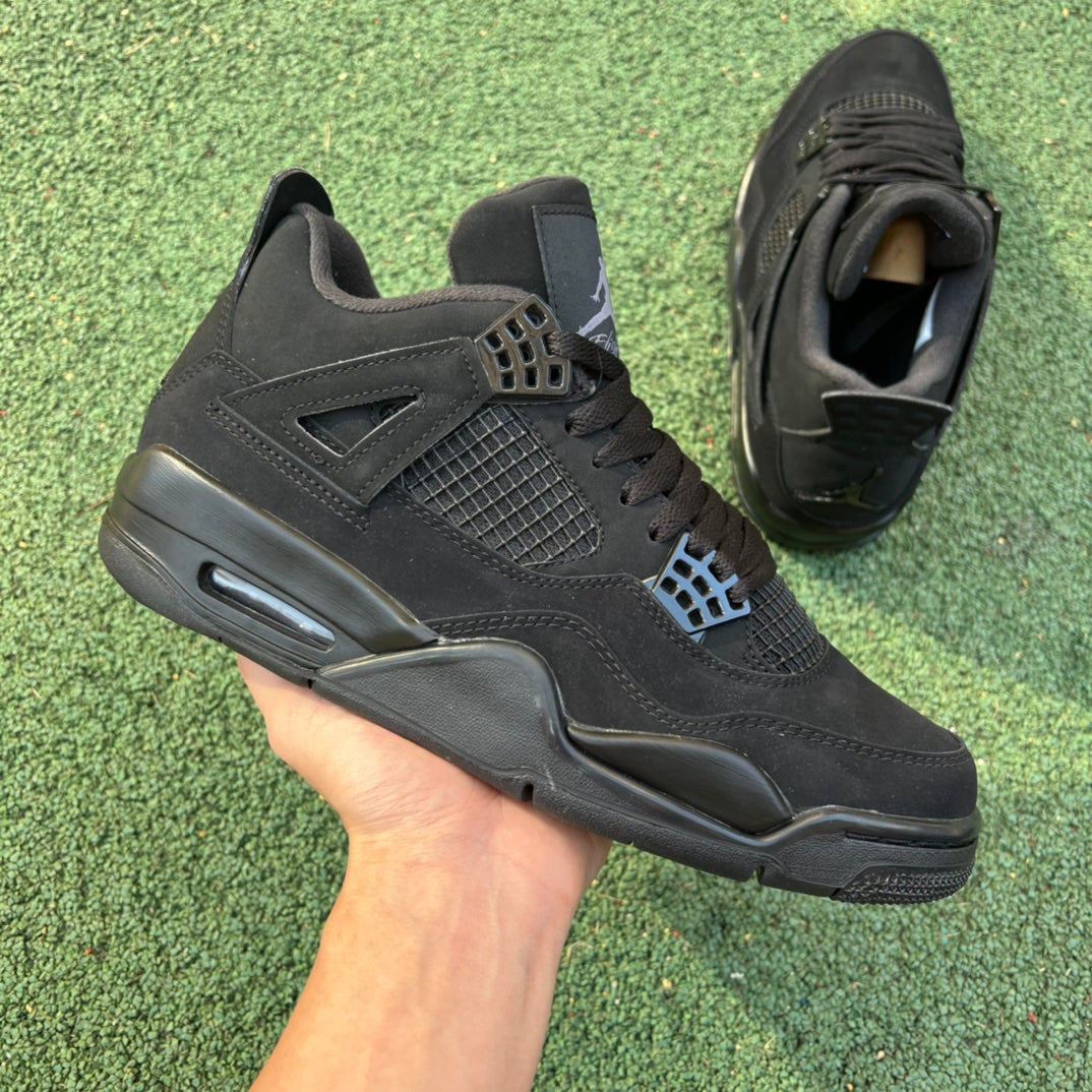 Nike jordan 4