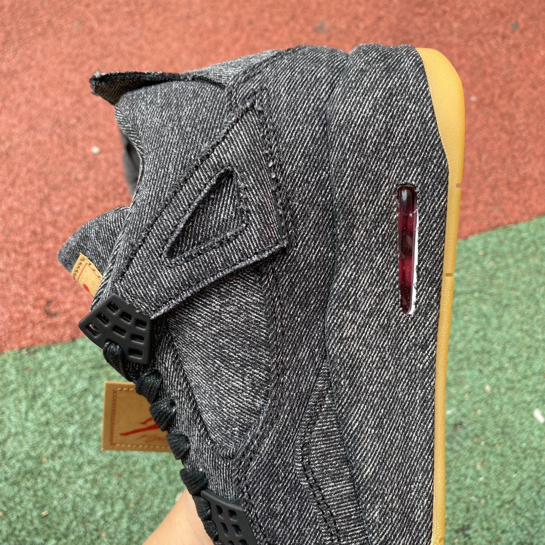 Nike jordan 4