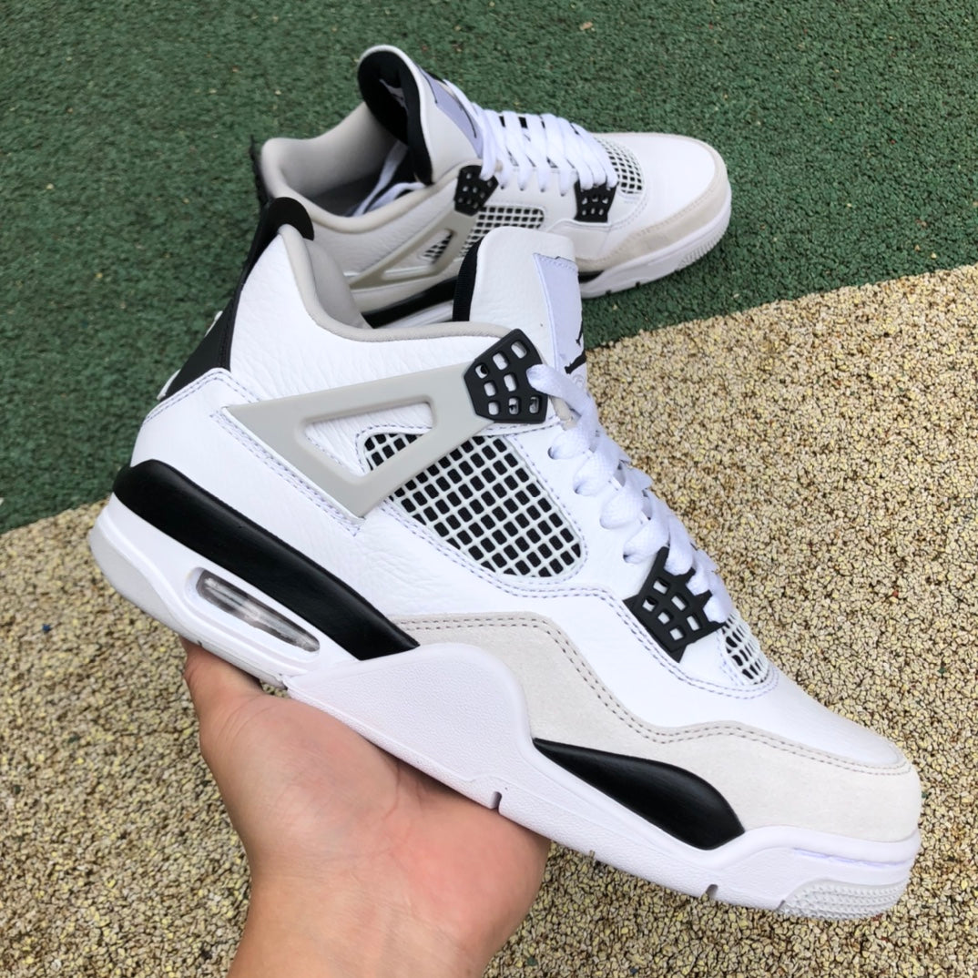 Nike jordan 4