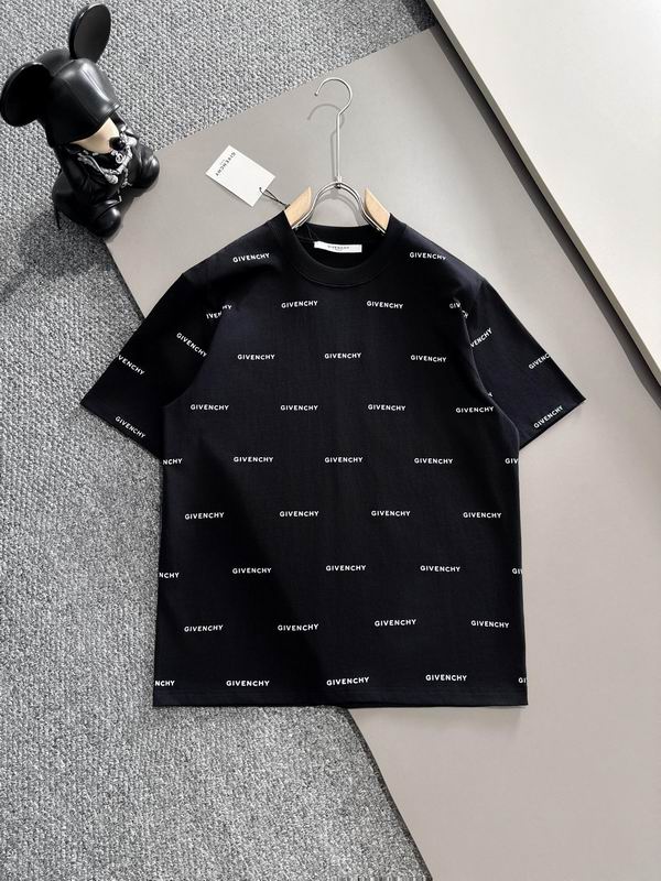 Givenchy T-shirt