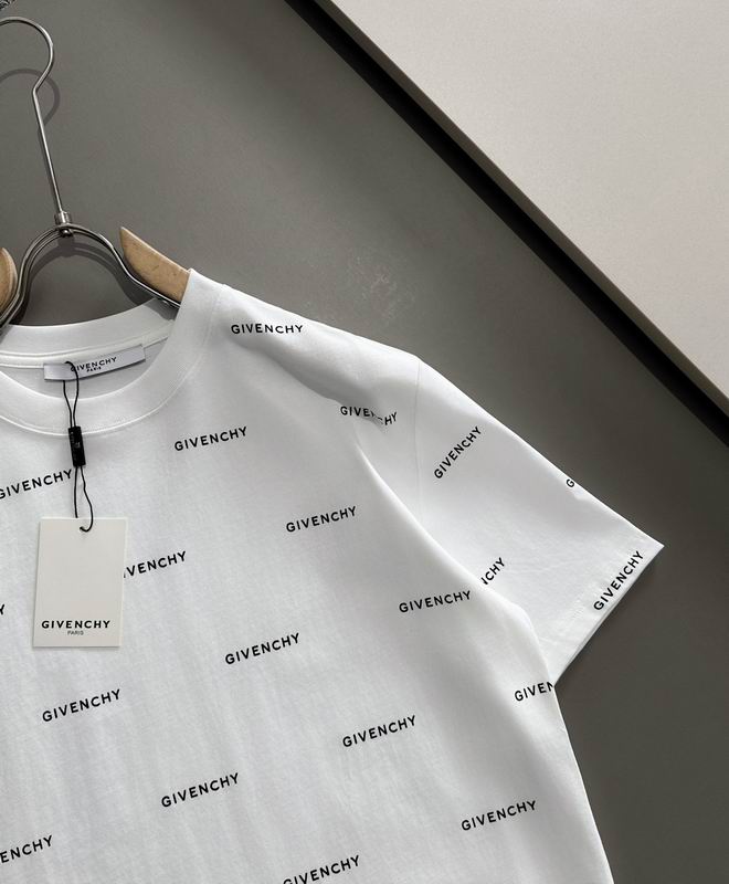 Givenchy T-shirt