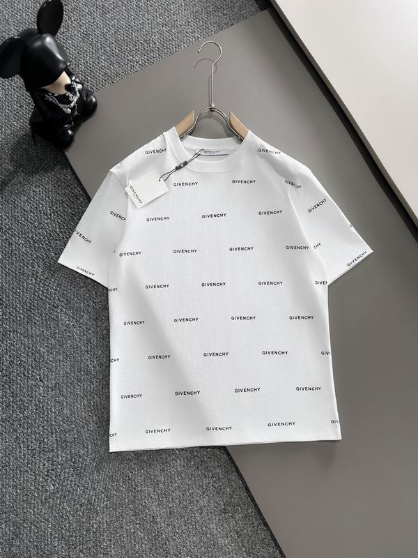 Givenchy T-shirt