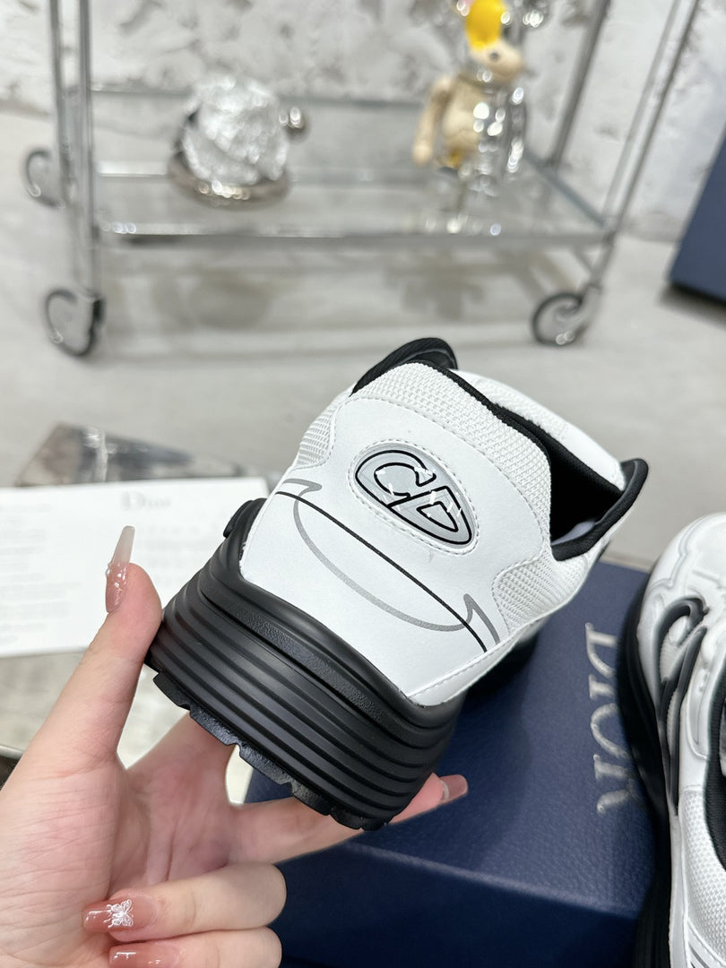Dior Sneakers
