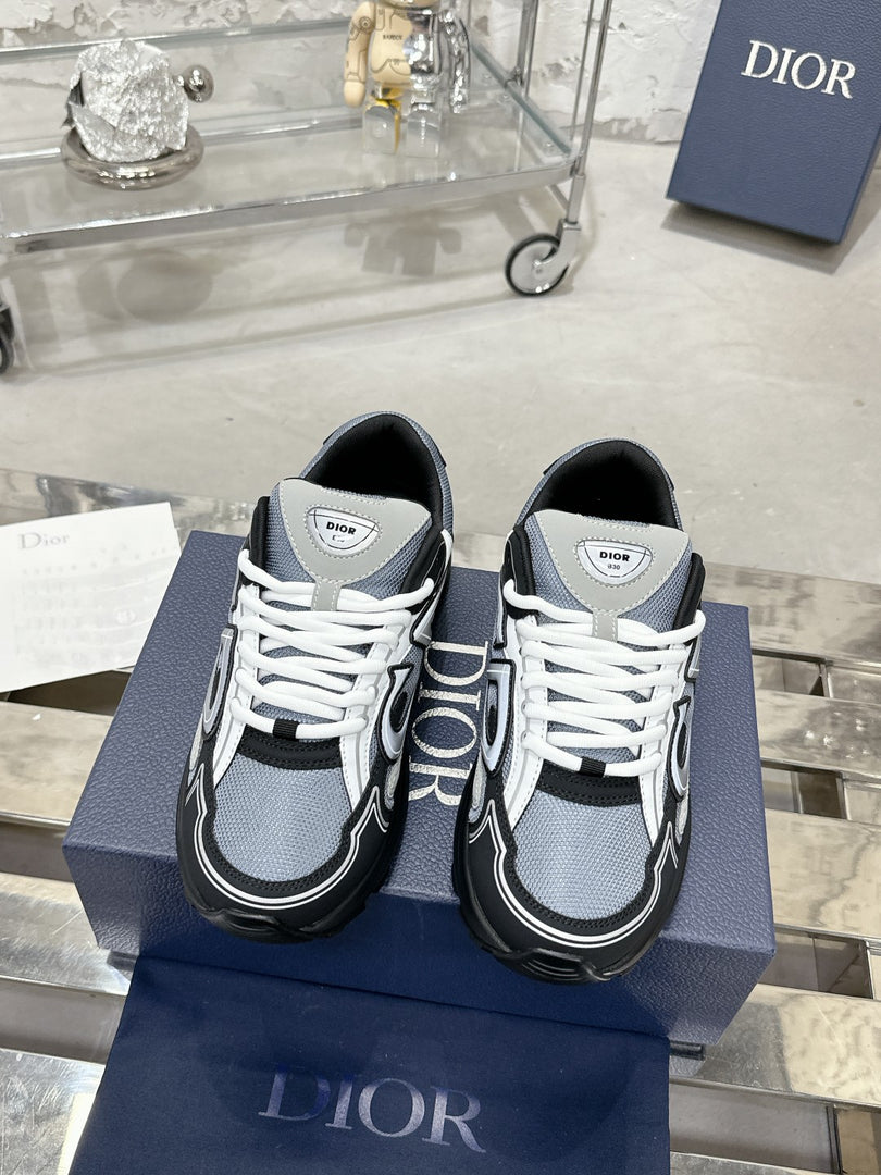 Dior Sneakers