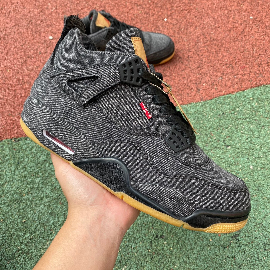 Nike jordan 4
