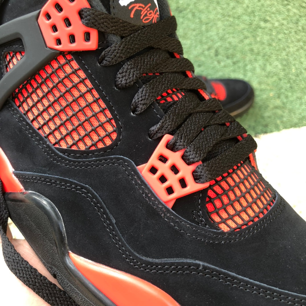Nike jordan 4