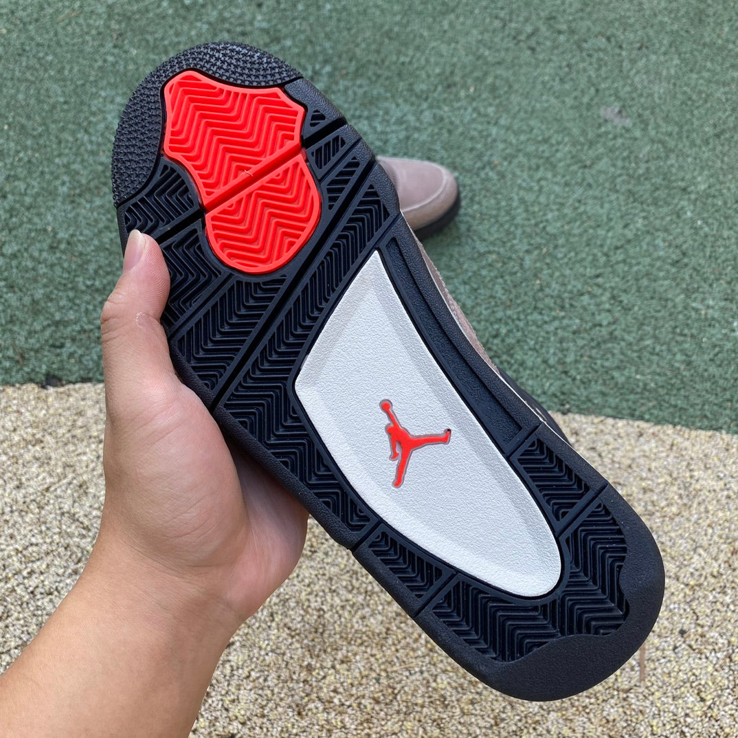 Nike jordan 4