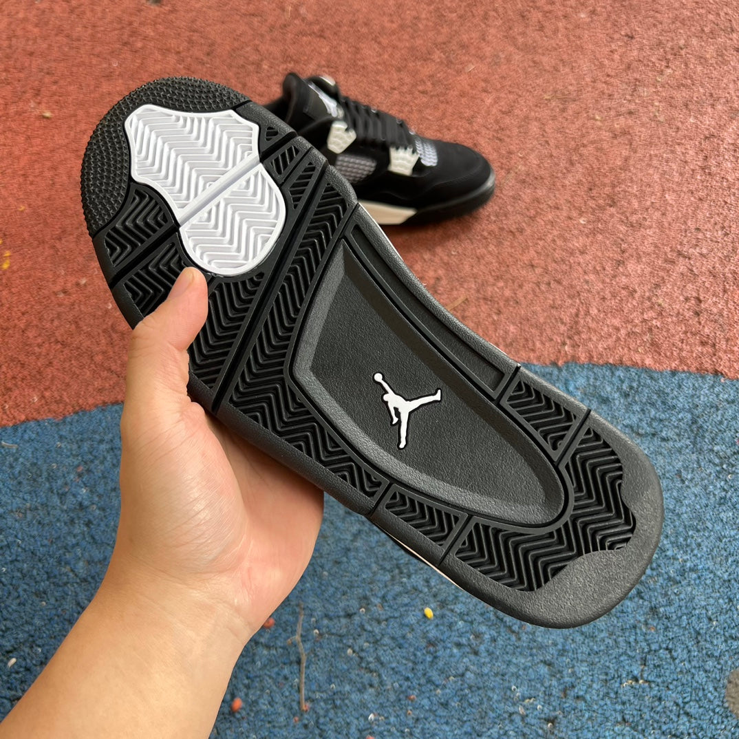 Nike jordan 4